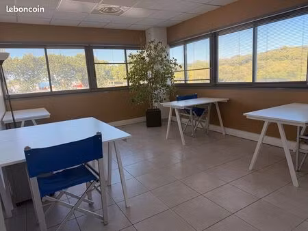location bureau 27 m² — vendargues - montpellier est - tout inclus