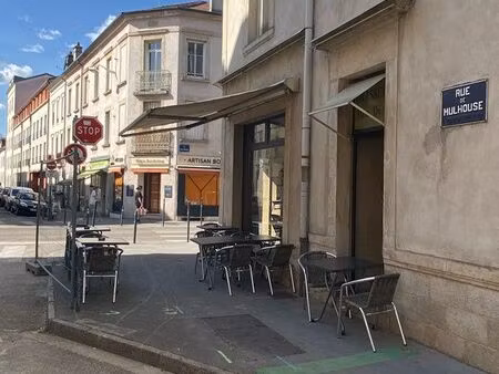 local commercial à louer