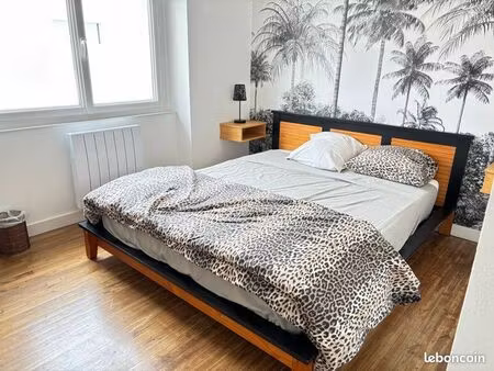 chambre meublée