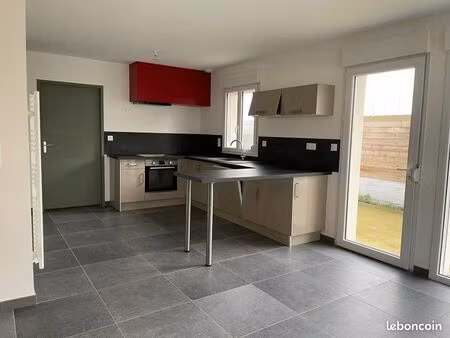 maison à louer avec terrasse