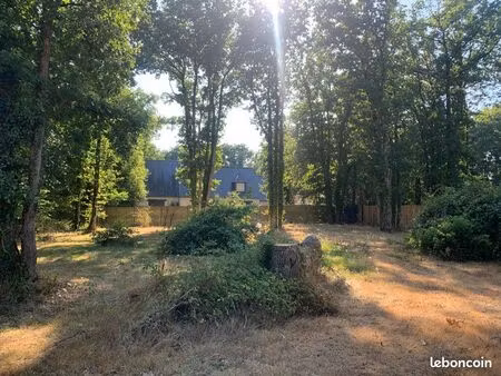 terrain 1057 m² le cellier
