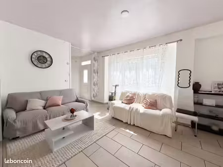 maison de ville 3 pièces 100 m²