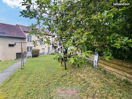 maison 7 pièces 185 m²
