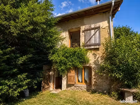 maison de village 3 pièces 61 m²