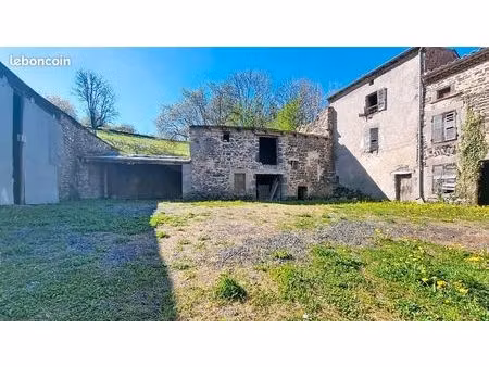 bâtiment 8 pièces 500 m²