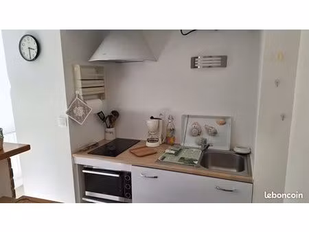 surgeres (17700) studio meuble  equipe  indépendant
