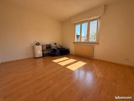 appartement 3 pièces de 60 m² à colmar