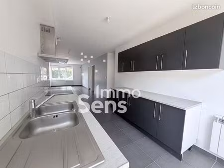 appartement 4 pièces 84 m²