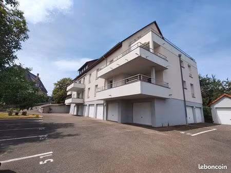 saverne - beau f2 rénové avec cuisine équipée  garage et parking