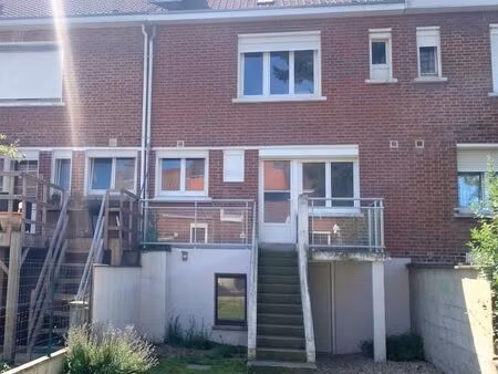 maison 4 pièces 70 m²