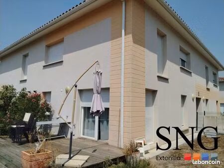 villa 4 pièces 82 m²