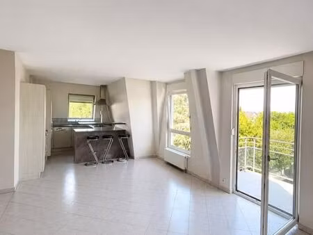 appartement 2 pièces 54 m²