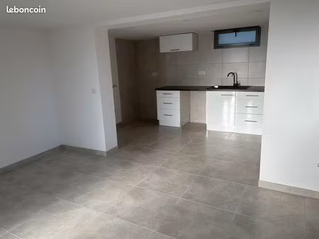 appartement t3 plain pied à lougratte