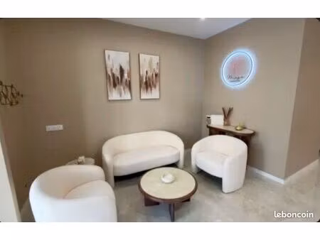 investissement locatif premium – murs commerciaux occupés 45 m² – montpellier (antigone / 
