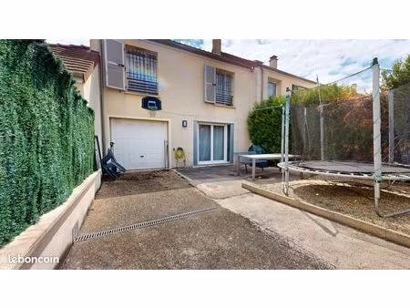 maison 5 pièces 92 m²