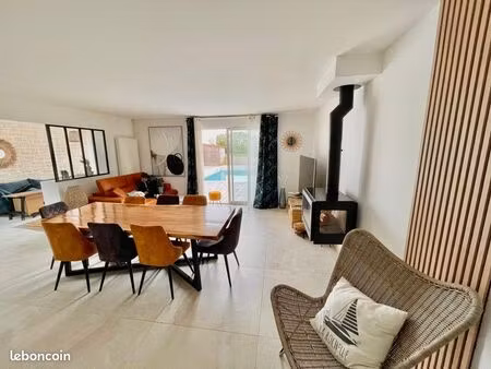 maison 135m2 vue mer 4 chambres nieul/mer
