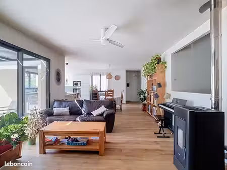maison 5 pièces 111 m²