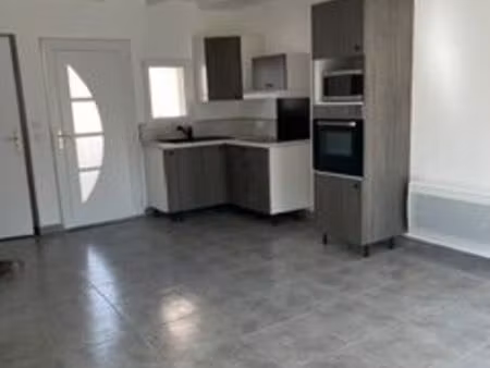 loue maison f2