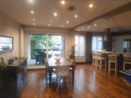 spacieux et charmant t3 en duplex
