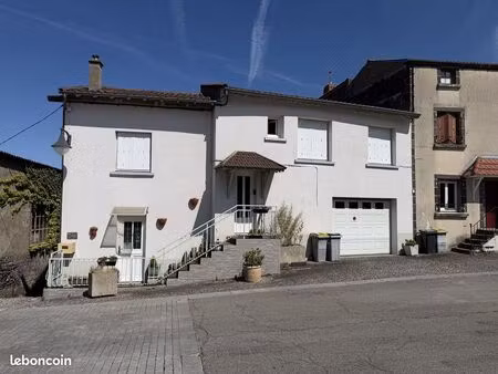 maison 5 pièces 104 m²