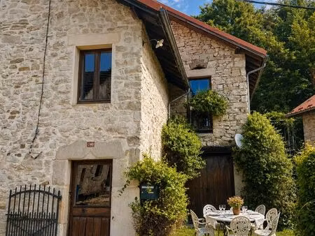 authentique ferme en pierre rénovée dans un hameau du vercors – vue panoramique et 293 m² 