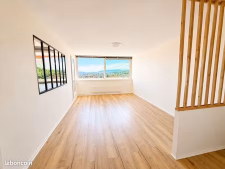 coup de cœur à chamalières - appartement rénové  terrasse  garage  vue panoramique