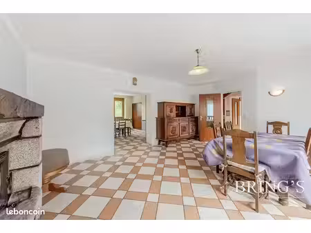 maison 8 pièces 180 m²