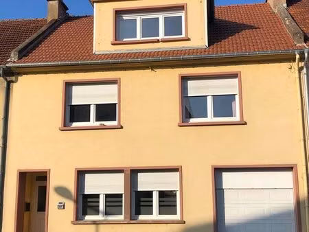 maison familiale - 190 m2 habitables avec jardin   atelier et garage