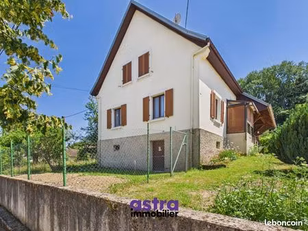 maison de caractère avec grange aménageable et verger sur 9 5 ares