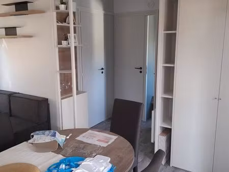 40m²