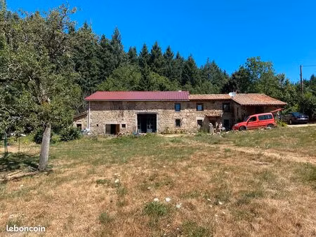 maison isolée au calme