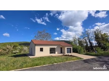 projet maison avec terrain à nohanent (63)