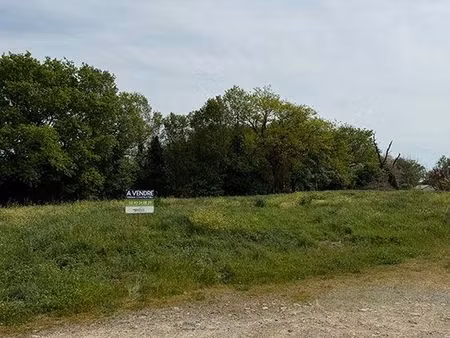 terrain 299 m² marzan