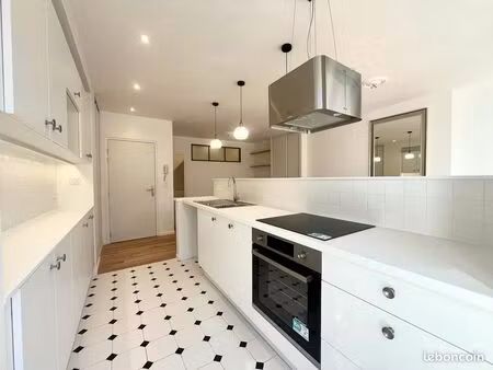 studio 1 pièce 33 m²