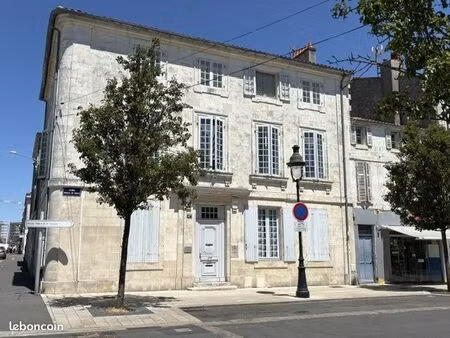 appartement 2 pièces 53 m²