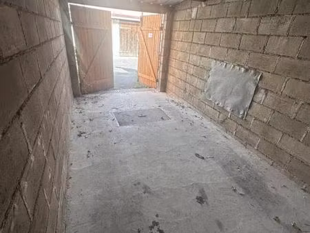 garage/box 13 m² reims