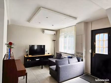 maison semi mitoyenne 90m2 secteur calme