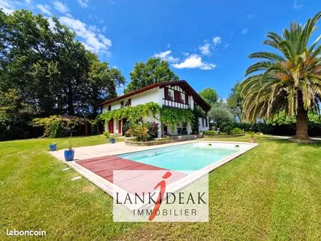 maison 4 pièces 144 m²