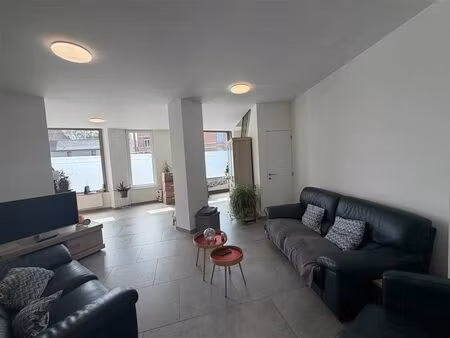 appartement à louer à rue albert ier 36 stambruges (vbe44889)