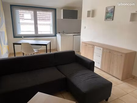 immeuble 30 pièces 380 m²