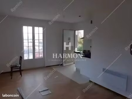 studio 1 pièce 25 m²