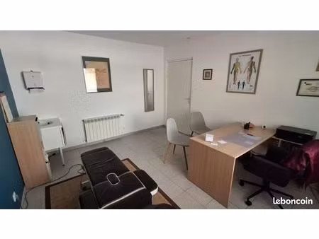 local d'activité 52 m²