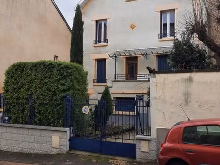 les martres de veyre maison de ville t6