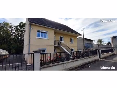 maison 7 pièces 178 m2 + hangar 225000 225 000