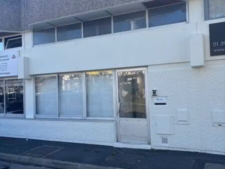 entrepôt 130 m² st ouen l'aumone