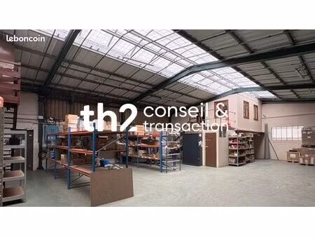 local 800 m² saint-lô