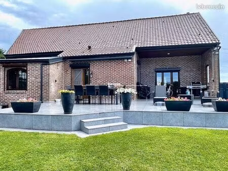 longère 4 pièces 150 m²