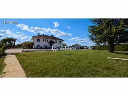 maison 5 pièces 170 m²