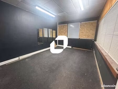 bureau 280 m²