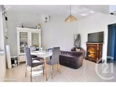 maison de ville 2 pièces 47 m²